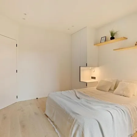 Apartment Sublime Apartment With Sea Views *